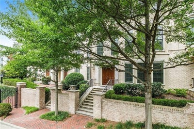 /international/us/3611-e-paces-way-ne-atlanta-ga-110108345791/