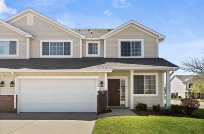 /international/us/852-se-mulberry-lane-waukee-ia-110107213899/