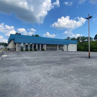 /international/us/324-e-main-st-springfield-ky-110100948099/