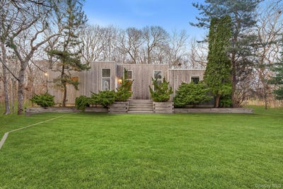 /international/us/54-fox-hunt-amagansett-ny-110104185966/