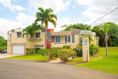 /international/us/1117-calle-virginia-barreto-garcia-quebradillas-pr-110105780210/