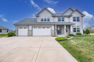 /international/us/1480-prairie-creek-blvd-oconomowoc-wi-110108382225/