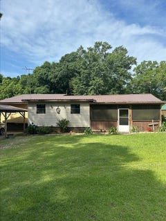 /international/us/297-sandy-branch-road-fort-gaines-ga-110108575421/