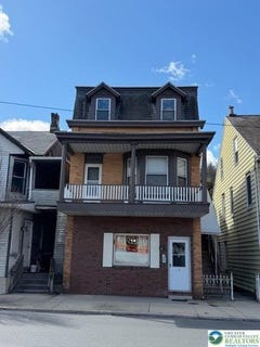 /international/us/251-main-street-slatington-boro-pa-110109034456/