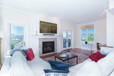 /international/us/284-bunker-hill-st-boston-ma-110108617770/