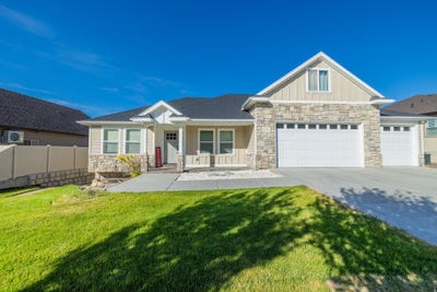 /international/us/1498-s-rocky-ln-saratoga-springs-ut-110108635815/