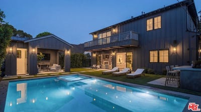 /international/us/4261-denny-ave-toluca-lake-ca-110108795500/