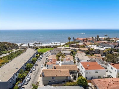 /international/us/236-avenida-lobeiro-san-clemente-ca-110098564400/