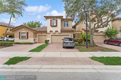 /international/us/5788-nw-119th-ter-coral-springs-fl-110098984110/