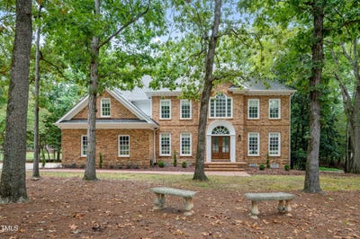 /international/us/1202-summerville-lane-durham-nc-110104240018/