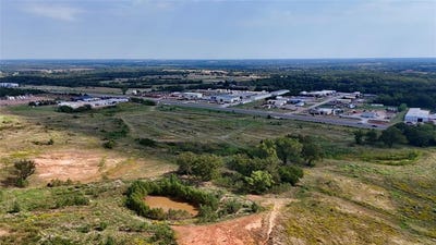 /international/us/44161-s-perkins-road-stillwater-ok-110120130510/