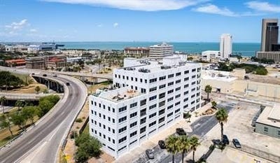 /international/us/901-n-upper-broadway-street-corpus-christi-tx-110107284254/