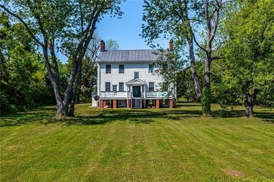/international/us/690-smith-point-road-reedville-va-110096976324/