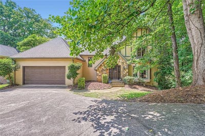 /international/us/110-boulder-drive-roswell-ga-110107439614/