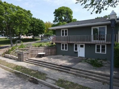 /international/us/440-2nd-nw-st-ortonville-mn-110104555047/