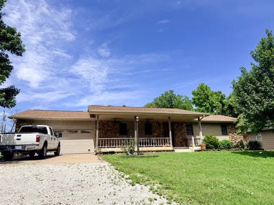 /international/us/507-s-allison-street-greenfield-mo-110108653822/