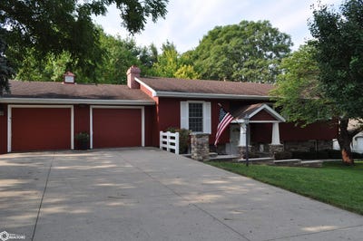 /international/us/260-bass-street-carroll-ia-110101517256/