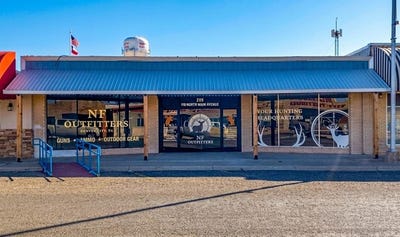 /international/us/116-n-main-denver-city-tx-110106213598/