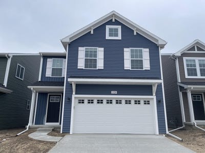 /international/us/2328-anchor-avenue-traverse-city-mi-110108146169/