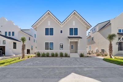 /international/us/226-dunes-dr-mexico-beach-fl-110120451652/