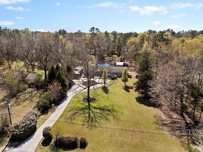 /international/us/103-roman-circle-dr-greenwood-sc-110106615265/