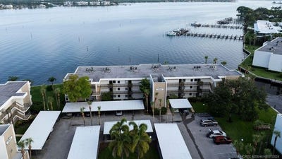 /international/us/1950-sw-palm-city-road-unit-14-302-stuart-fl-110092672924/