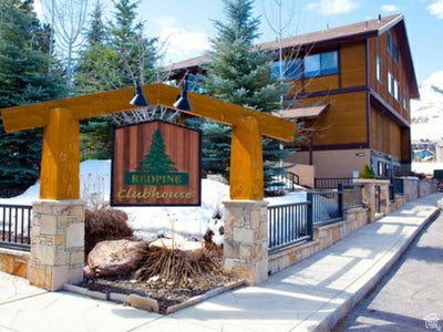 /international/us/2025-canyons-resort-dr-park-city-ut-110119635174/