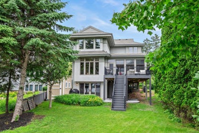 /international/us/1161-park-avenue-mahtomedi-mn-110109979498/