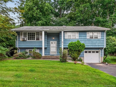/international/us/794-brookridge-drive-valley-cottage-ny-110109785881/