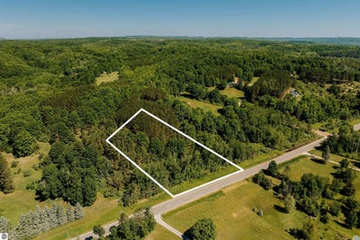 /international/us/vac-lot-lake-shore-cedar-mi-110098496107/?lang=zh-tw