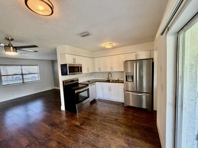 /international/us/2821-duke-lane-delray-beach-fl-110106365849/