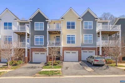 /international/us/2420-winthrop-dr-charlottesville-va-110107336698/