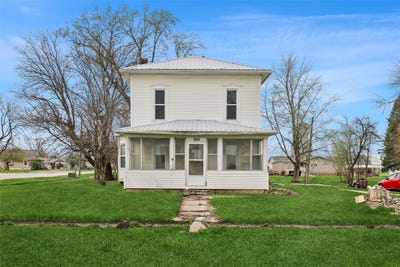 /international/us/304-5th-street-menlo-ia-110107397323/
