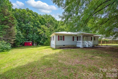 /international/us/4507-us-highway-64-w-mocksville-nc-110108975146/