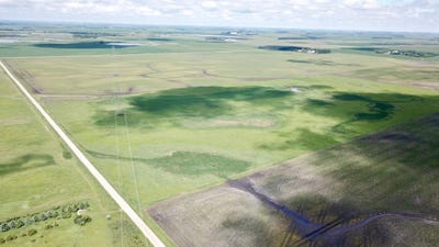 /international/us/200th-street-elbow-lake-mn-110108802849/