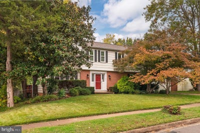 /international/us/14840-cranoke-street-centreville-va-110120653454/