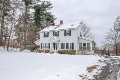 /international/us/30-baker-street-hudson-nh-110104266908/