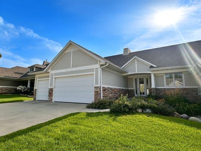 /international/us/2614-castles-gate-drive-sioux-city-ia-110101234653/?lang=en