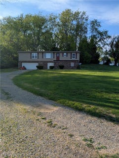 /international/us/2075-state-route-83-millersburg-oh-110108080398/