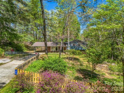 /international/us/31-firefly-lane-saluda-nc-110107377174/