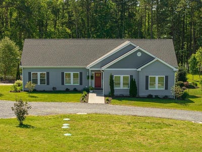 /international/us/2321-staunton-river-road-clarksville-va-110099151995/?lang=zh-tw