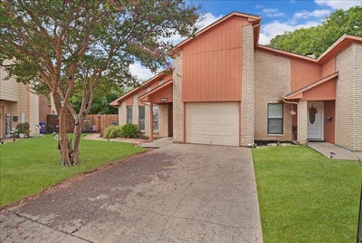 /international/us/1412-1414-white-way-mckinney-tx-110120057575/