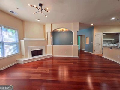 /international/us/1349-orchard-park-drive-stone-mountain-ga-110102333007/