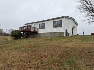 /international/us/231-boones-mountain-road-frankford-wv-110106470478/