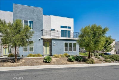 /international/us/26902-sycamore-way-valencia-ca-110120637840/