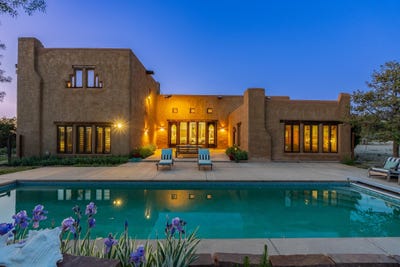 /international/us/640-don-nicholas-rd-taos-nm-110108479641/