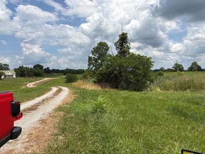 /international/us/719-bald-hill-road-carlisle-ky-110109853237/