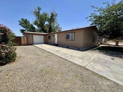 /international/us/416-valley-st-ridgecrest-ca-110108293922/