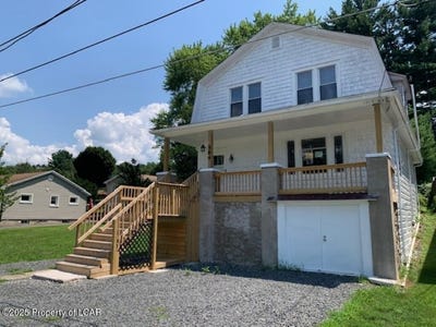 /international/us/584-s-main-road-mountain-top-pa-110101314148/