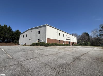 /international/us/210-rock-ridge-road-campobello-sc-110098478450/